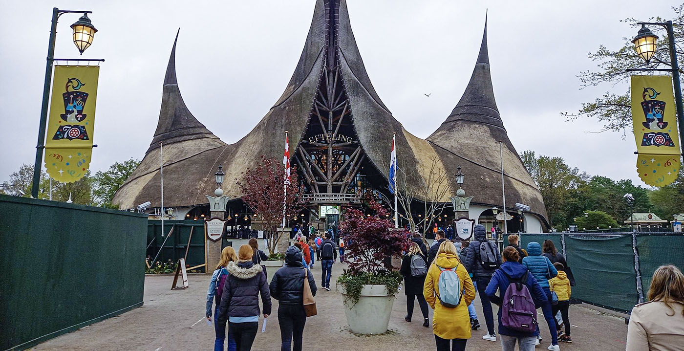 Entreegebouw Efteling weer in gebruik na gigantische onderhoudsbeurt