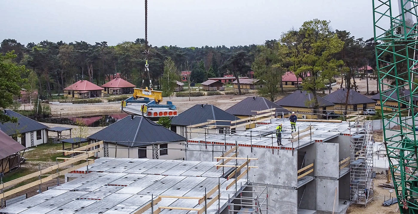 Video: bouw van nieuwe accommodaties Safari Resort Beekse Bergen gestart