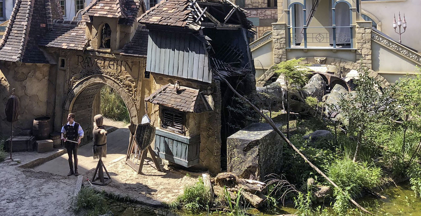 Efteling baalt dat Raveleijn-draak kapot is: 'Belangrijk onderdeel van de show'