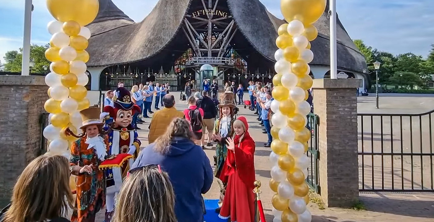 Zeventigste verjaardag Efteling: erehaag, gratis fotoboekjes en nieuwe pinset