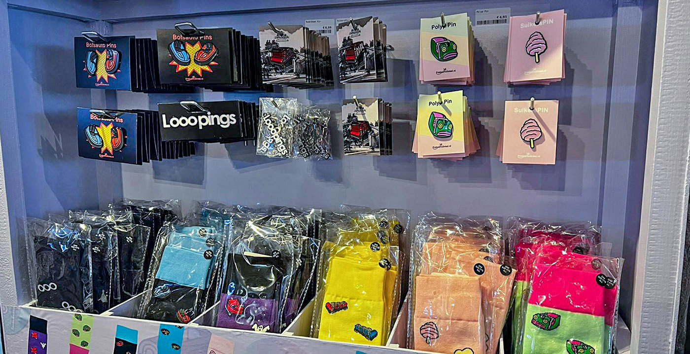 Merchandise van Looopings voor het eerst verkrijgbaar in een pretpark