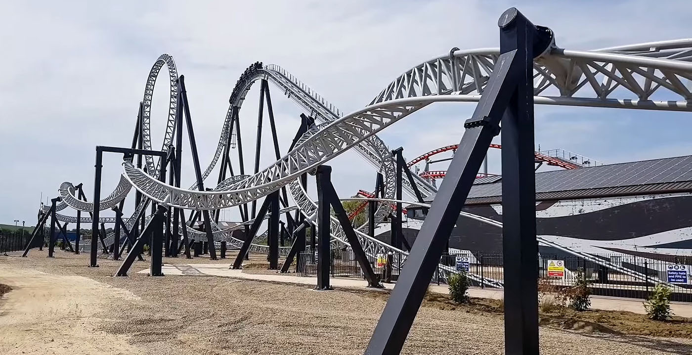 Engels pretpark blundert op social media met niet-bestaand achtbaanrecord