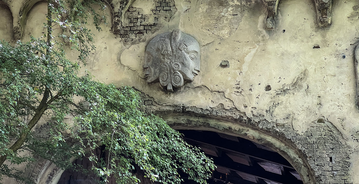 Erfgoedvereniging blijft proberen om Spookslot in de Efteling te redden: 'Al is het kort dag'