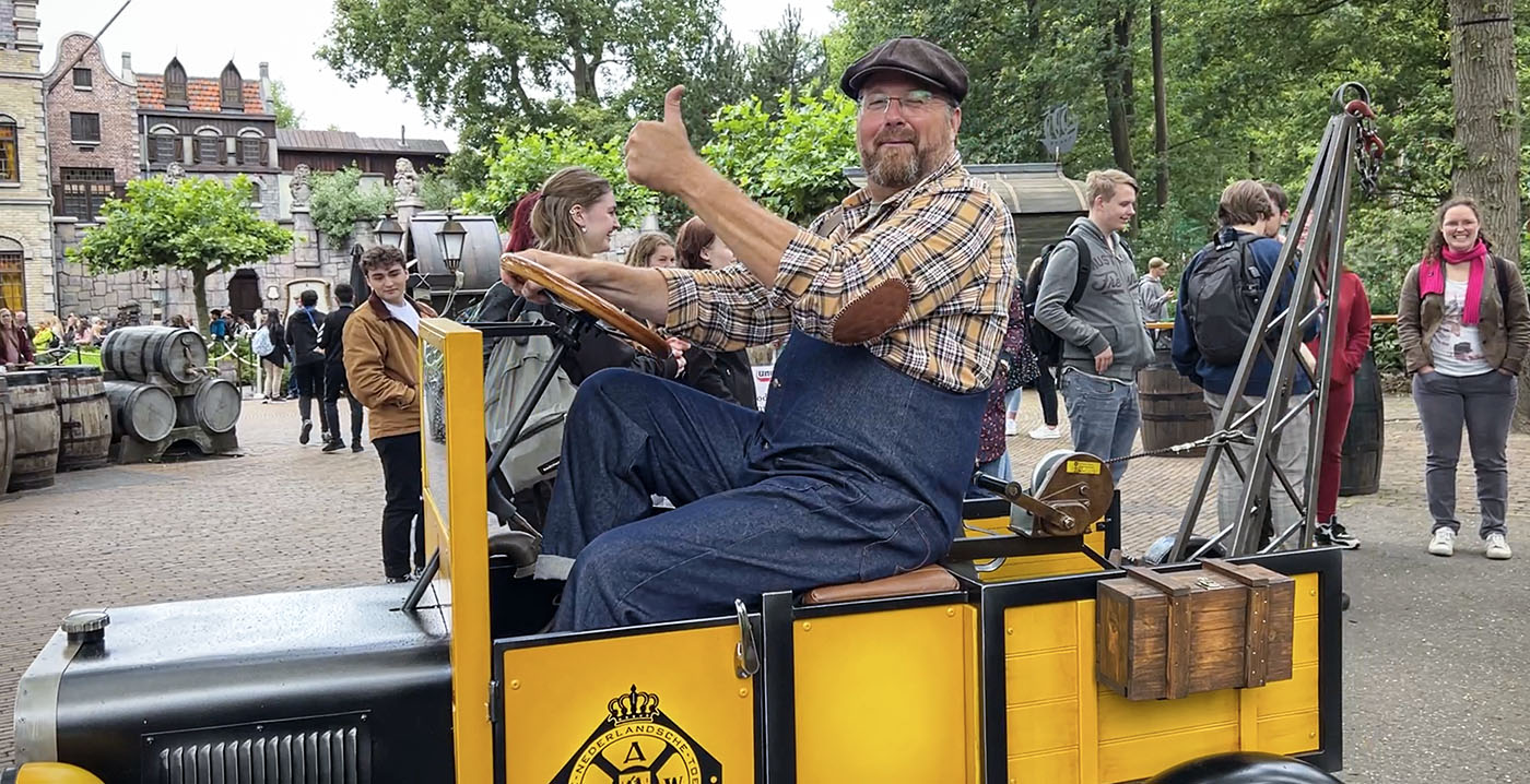 Nieuw Efteling-entertainment: de Wegenwacht rijdt rond in Ruigrijk