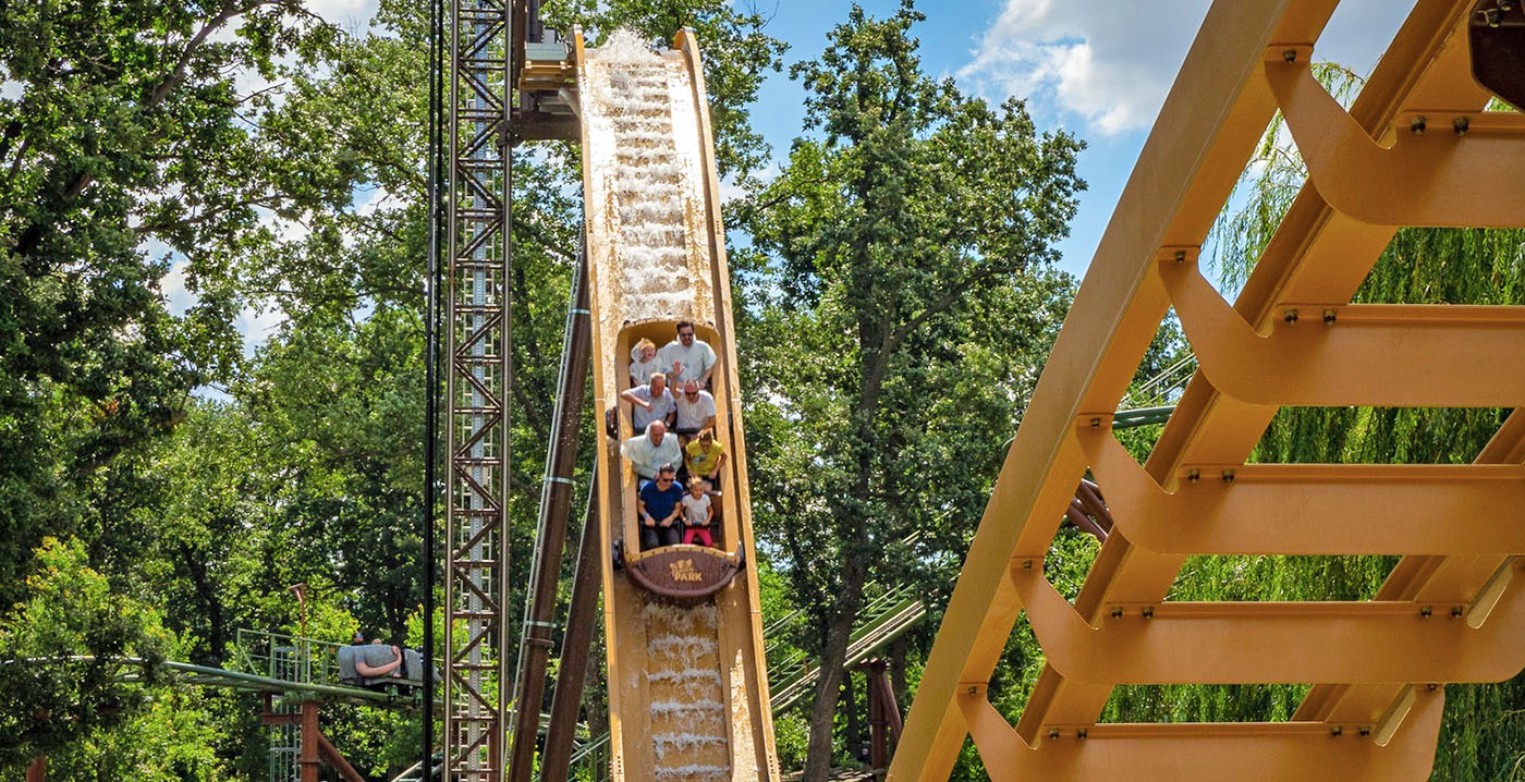Oostenrijks pretpark opent grootste waterbaan van het land