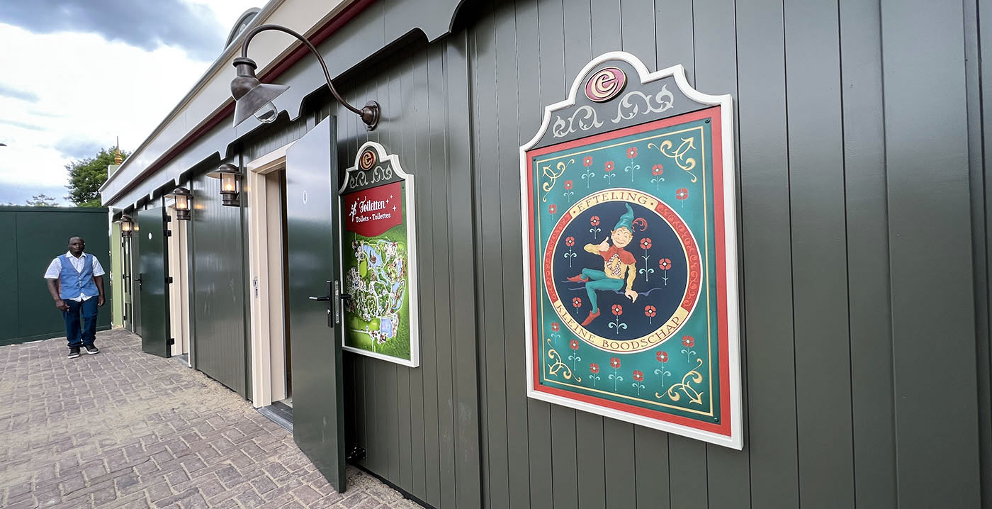 Foto's: Efteling neemt toiletten op parkeerterrein in gebruik
