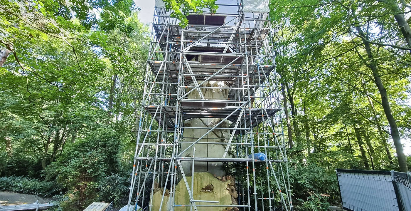 Onderhoud in het Sprookjesbos: Efteling zet toren van Raponsje in de steigers