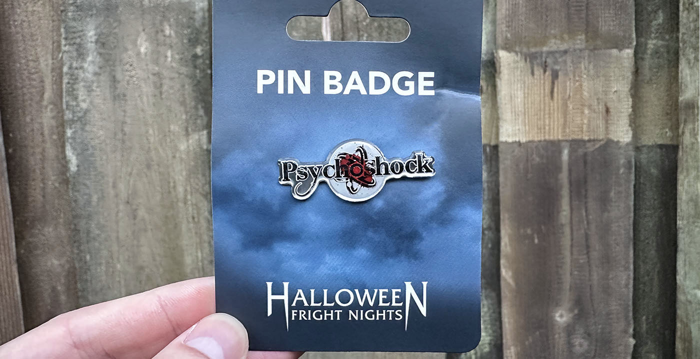 Walibi Holland: nieuwe pins, sleutelhangers en magneten van spookhuizen