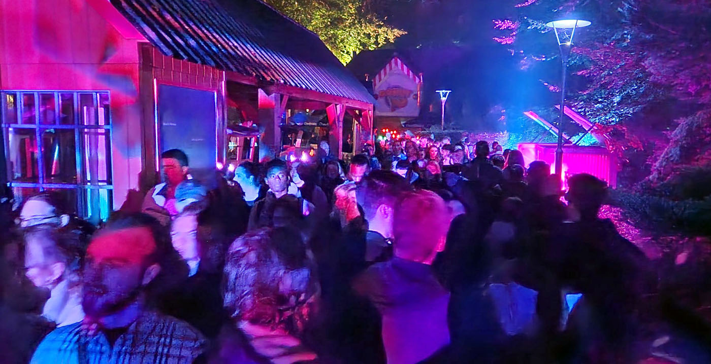 Walibi Holland belooft aanpassingen om rampzalige drukte tijdens Halloween te voorkomen