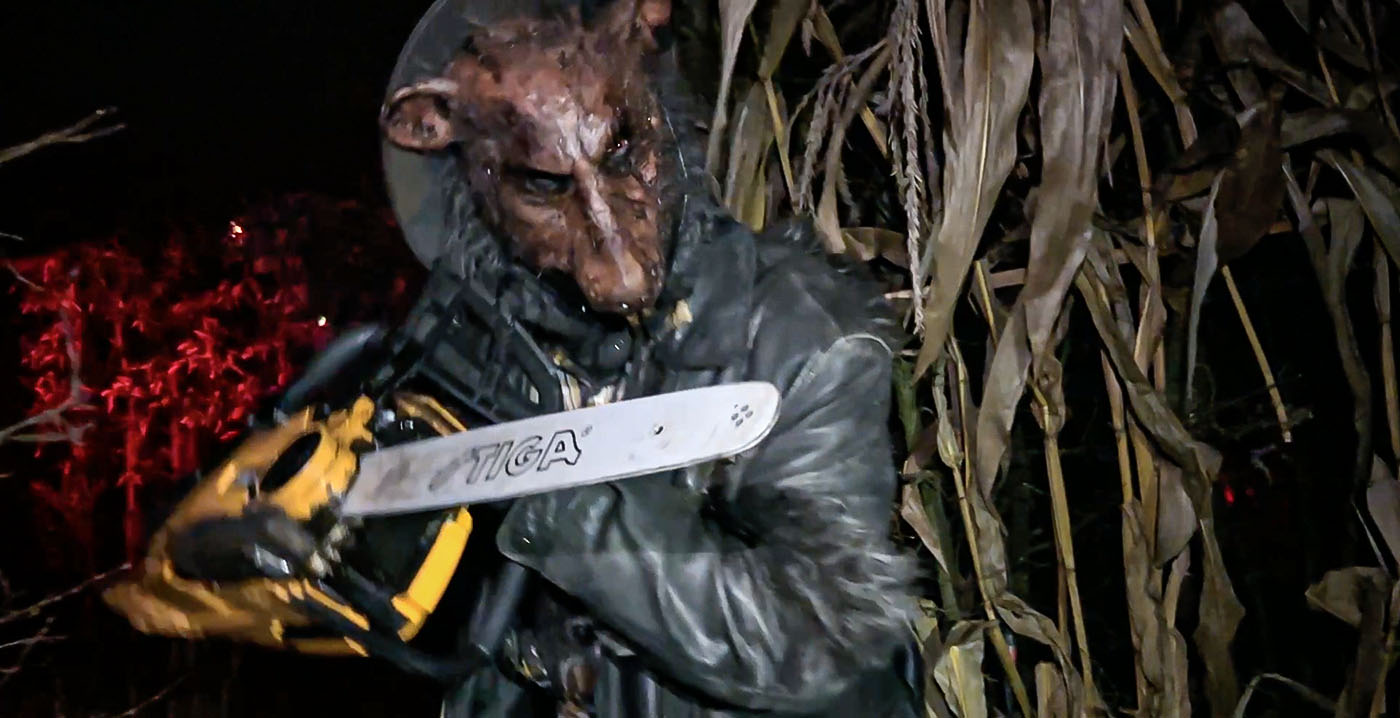 Video: ratten met kettingzagen teisteren vernieuwd horrordoolhof Toverland