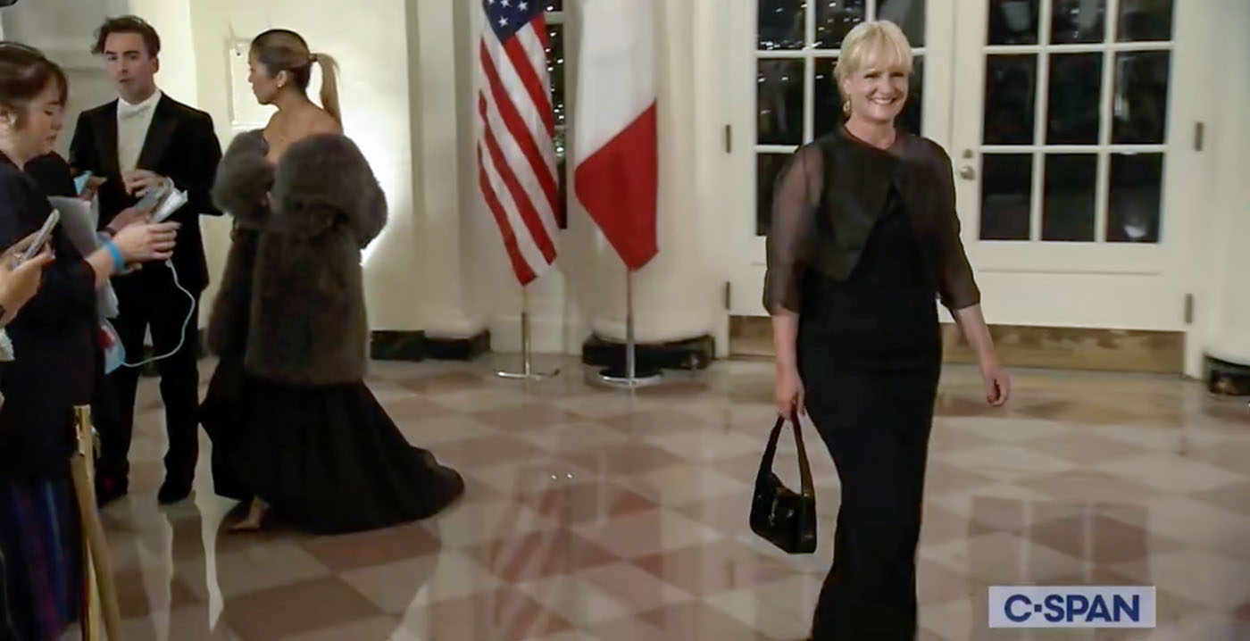 Directrice Disneyland Paris bij chic diner met Amerikaanse president Joe Biden