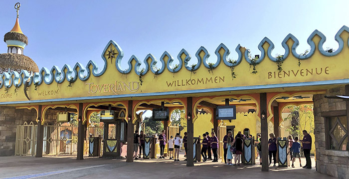 Tegenvallende bezoekersaantallen na opening nieuwe achtbaan Toverland: 'We hadden op meer gehoopt'