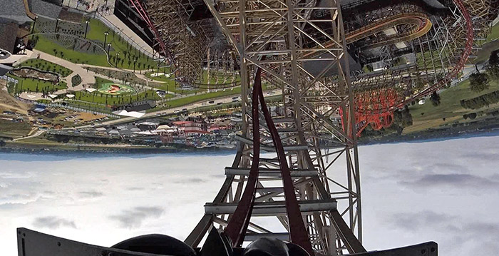 Video: Pools pretpark opent één van de spectaculairste achtbanen ter wereld