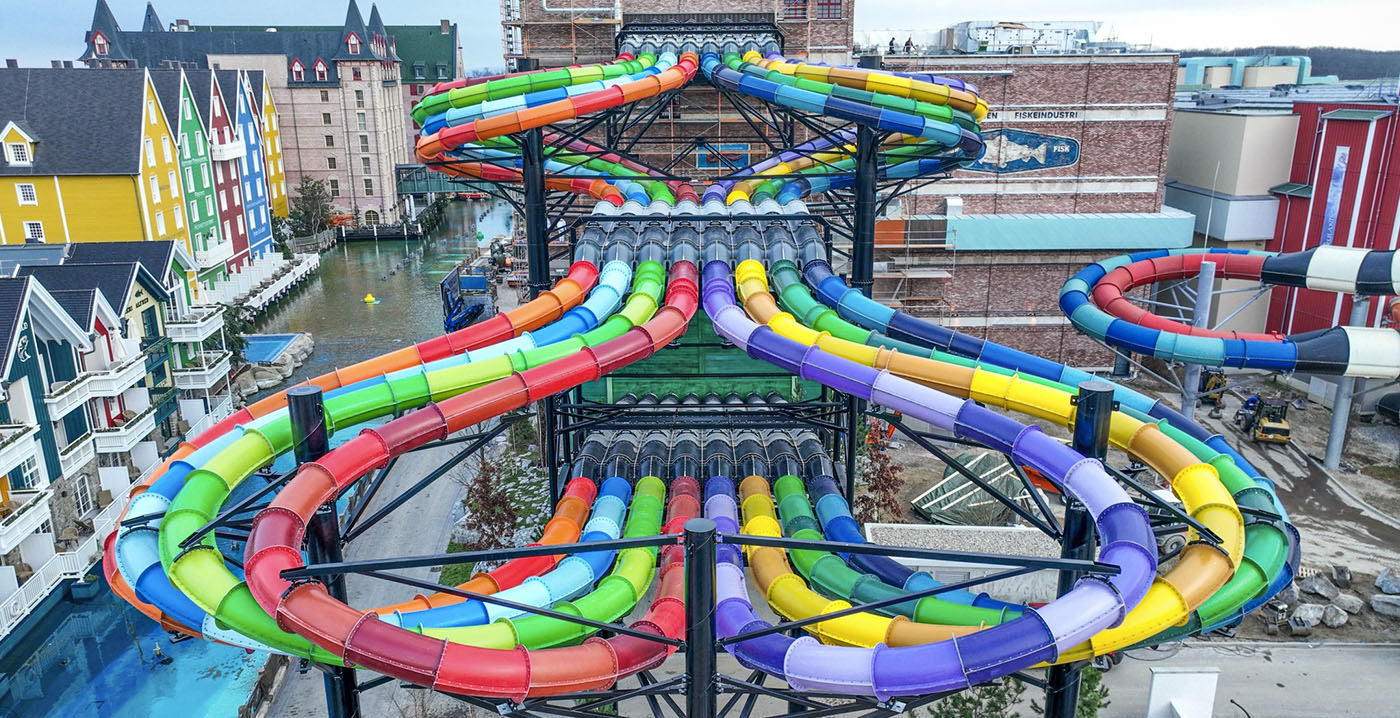 Video: Europa-Park neemt nieuwe raceglijbaan Vikingløp in gebruik