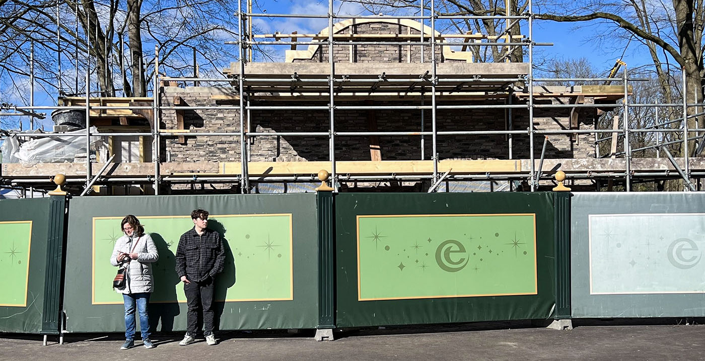 Foto's: Efteling werkt aan toiletgebouw bij nieuwe attractie Danse Macabre