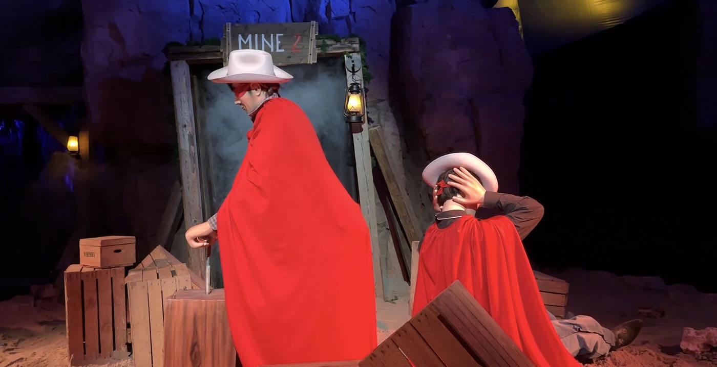 Video: Der Vergnügungspark Slagharen eröffnet die neue dunkle Attraktion Red Bandits Adventure