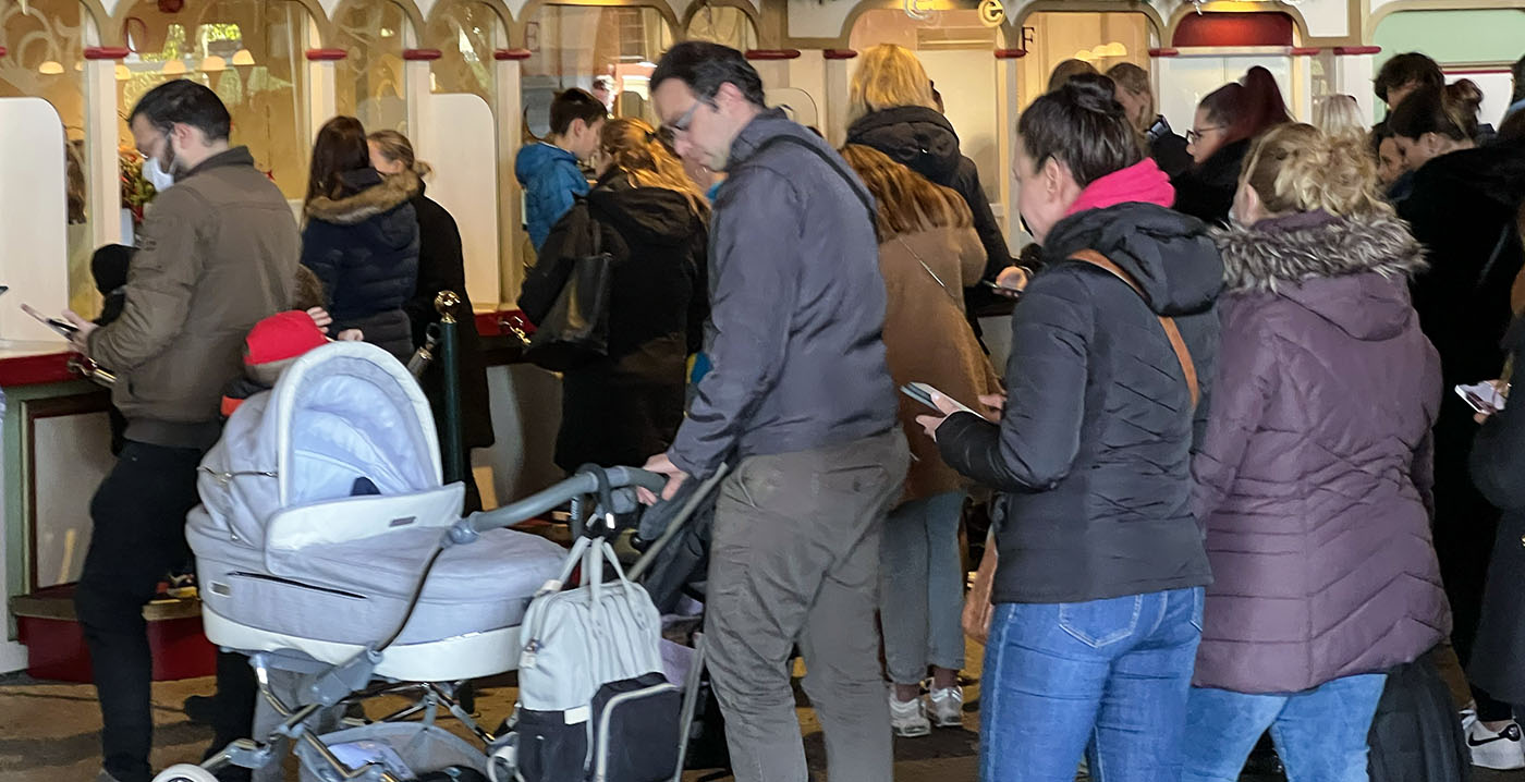 Efteling-bezoekers maken misbruik van mindervalidenpas: 'Schandalig'