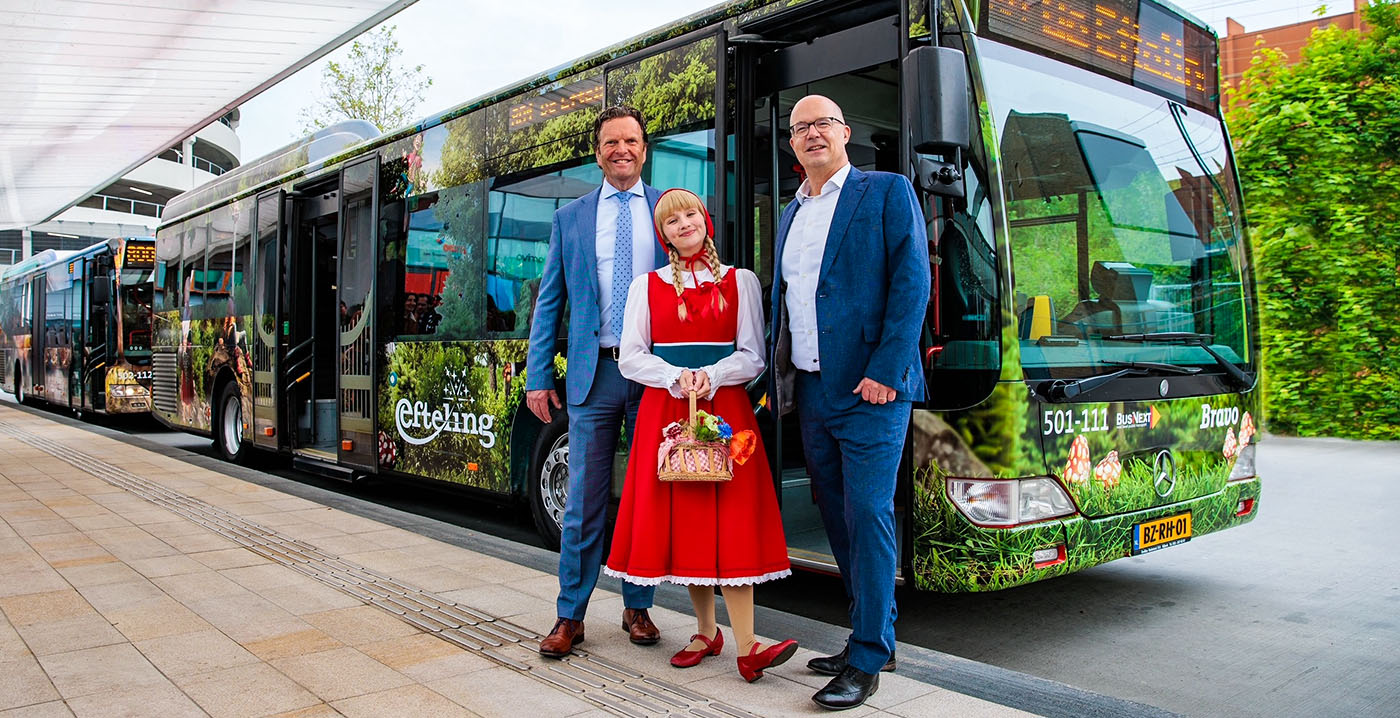 Openbaar vervoer in sprookjessferen: Arriva presenteert bussen met Efteling-thema