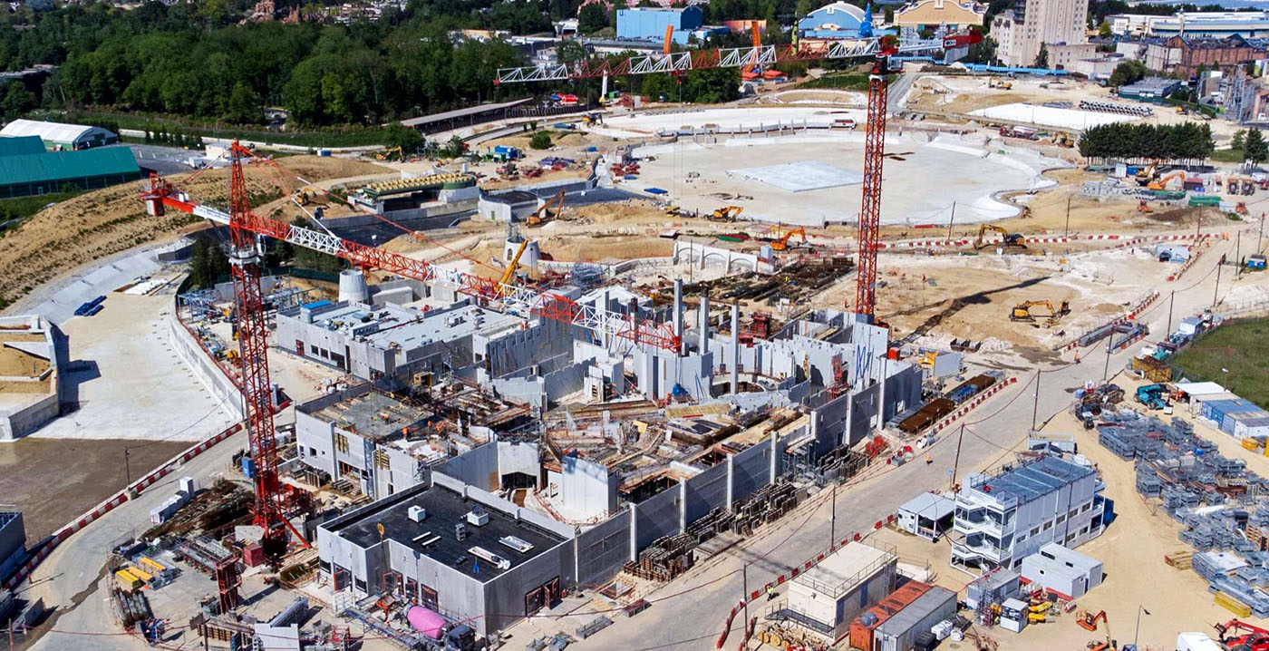 Luchtfoto's Disneyland Paris: dit gebeurt er in het Walt Disney Studios Park