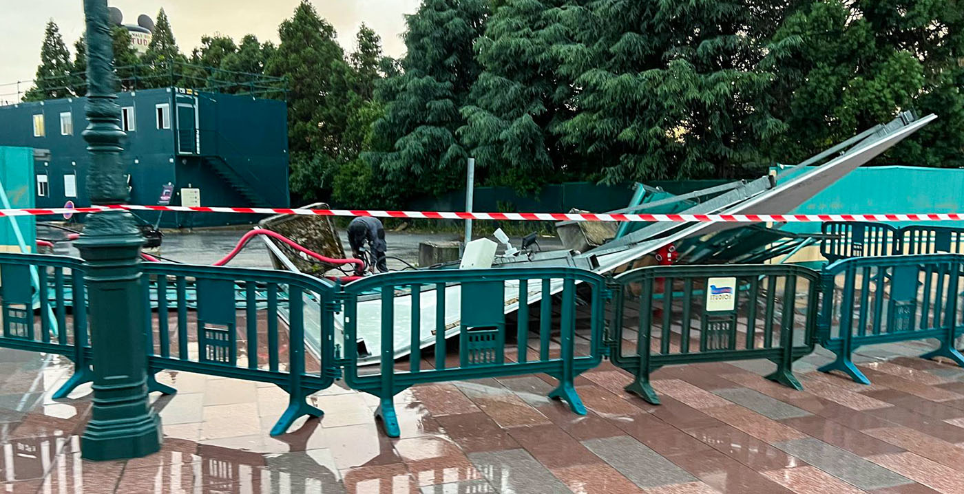 Storm in Disneyland Paris: schutting omgewaaid, plein onder water