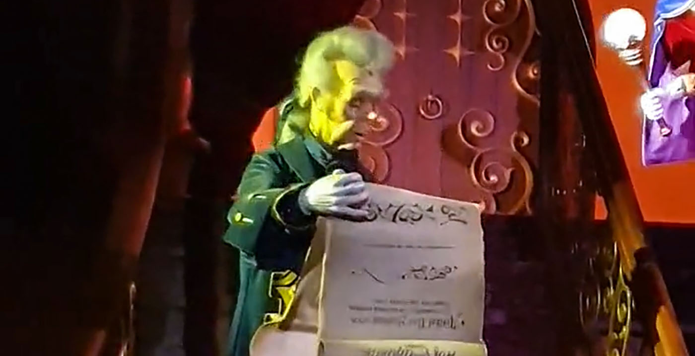 Bizarre video: Efteling-figuur O.J. Punctuel staat te shaken in Symbolica