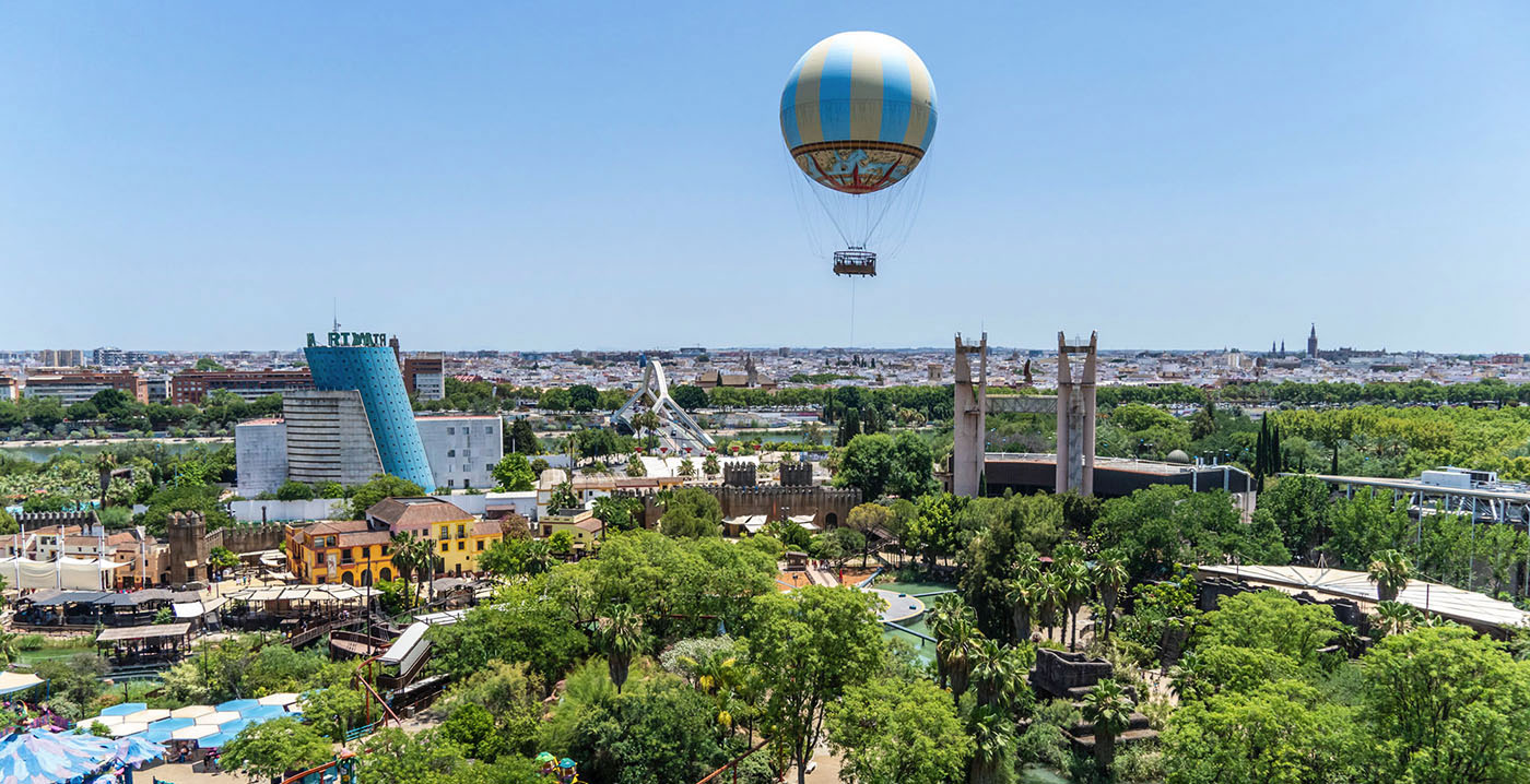 Nieuwe attractie in Spaans pretpark: 150 meter hoge ballonvlucht