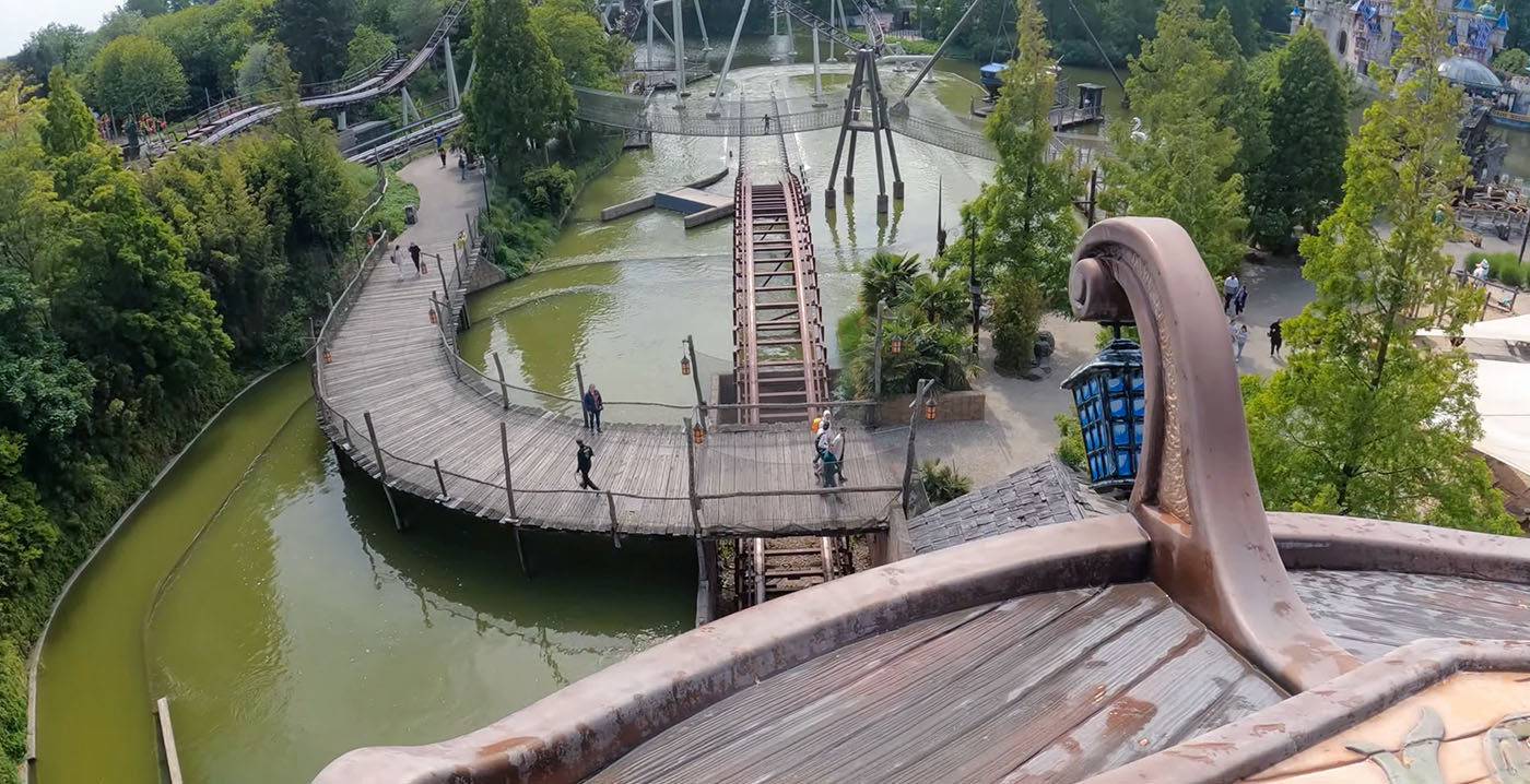 Traumahelikopter naar Plopsaland vanwege pijnlijke val bezoeker