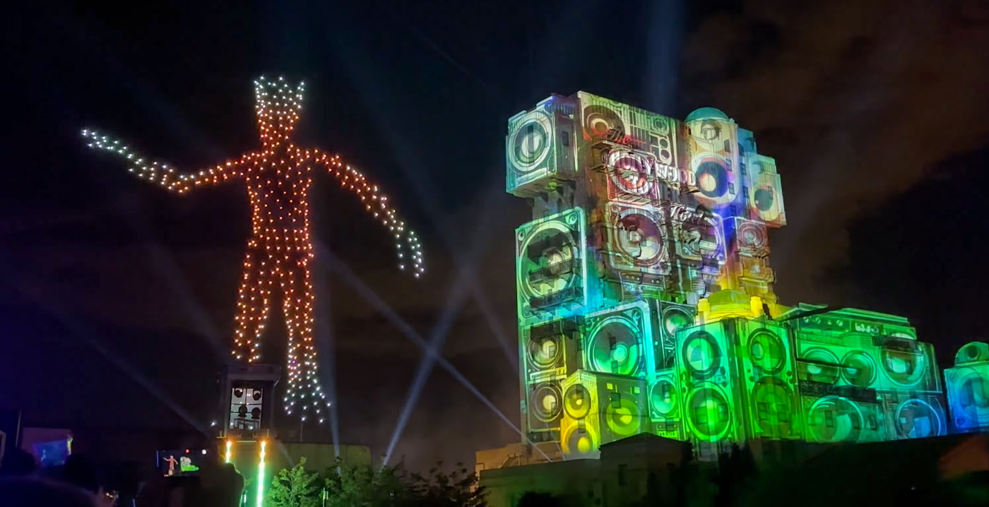 Disneyland Paris komt met nieuwe versie van Marvel-droneshow Avengers: Power the Night