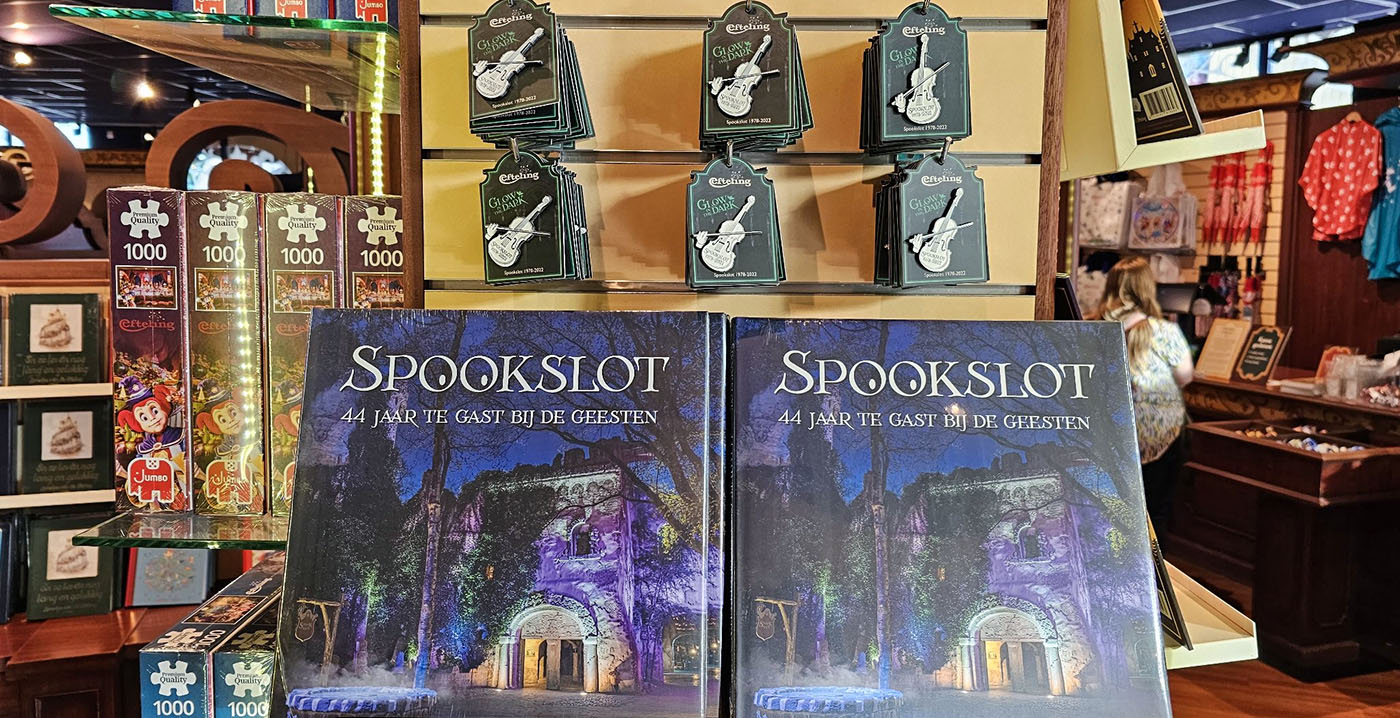 efteling spookslot twitter Tijdelijk weer Spookslot-boeken en -pins te koop in de Efteling