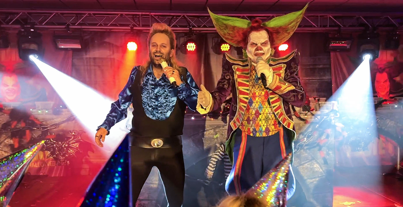 Video: Eddie de Clown en Vieze Jack samen op het podium voor eenmalige Lachspektakelshow