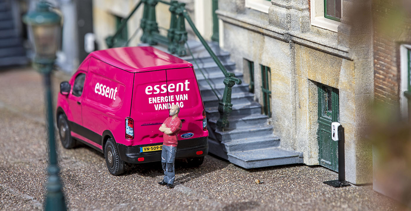 Madurodam plaatst mini-laadpaaltjes van Essent