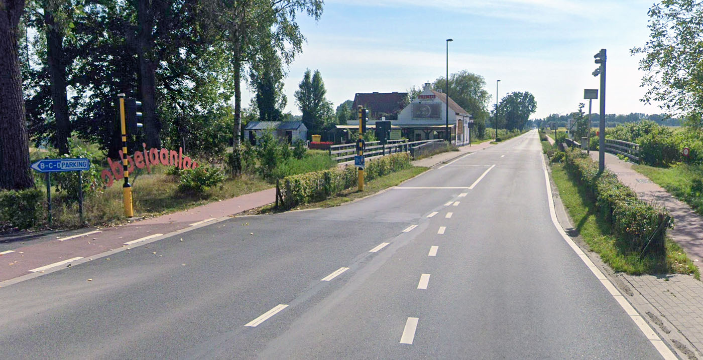 Opgelet: brug naast Bobbejaanland afgesloten vanwege instortingsgevaar