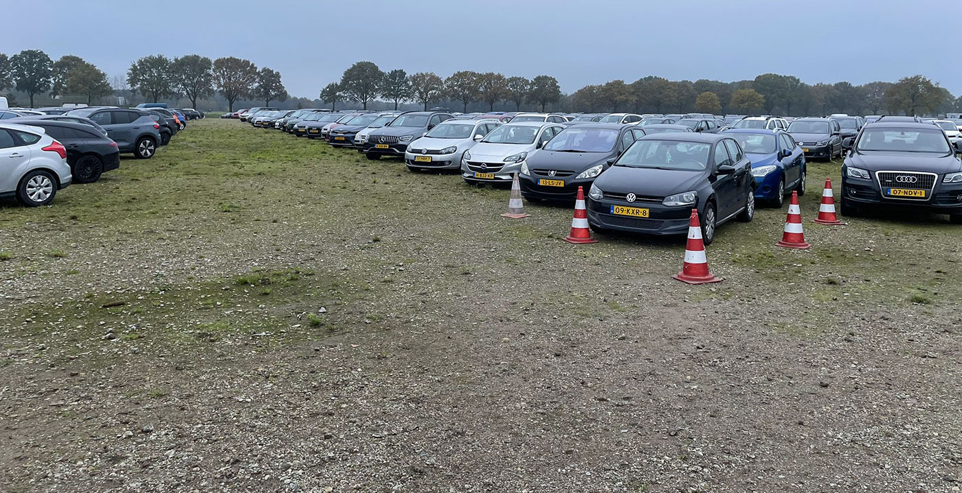 Efteling vraagt 12,50 euro voor parkeerplek op afgelegen puinveld