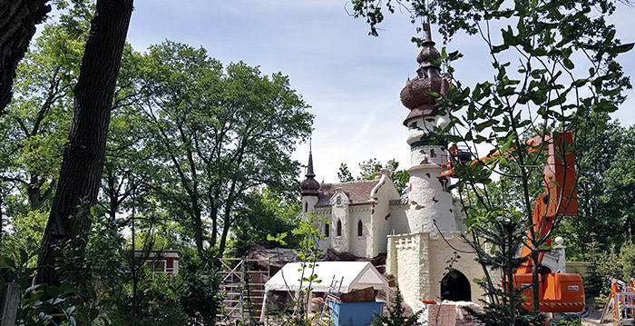 Hoogste punt van nieuw Efteling-sprookje De Zes Zwanen bereikt
