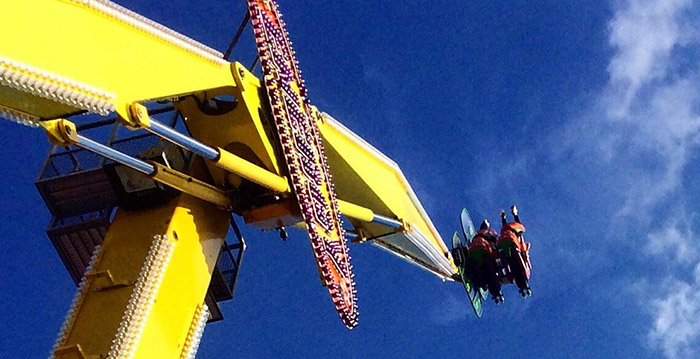 Toezichthouder laat twee attracties sluiten op kermis in Terneuzen