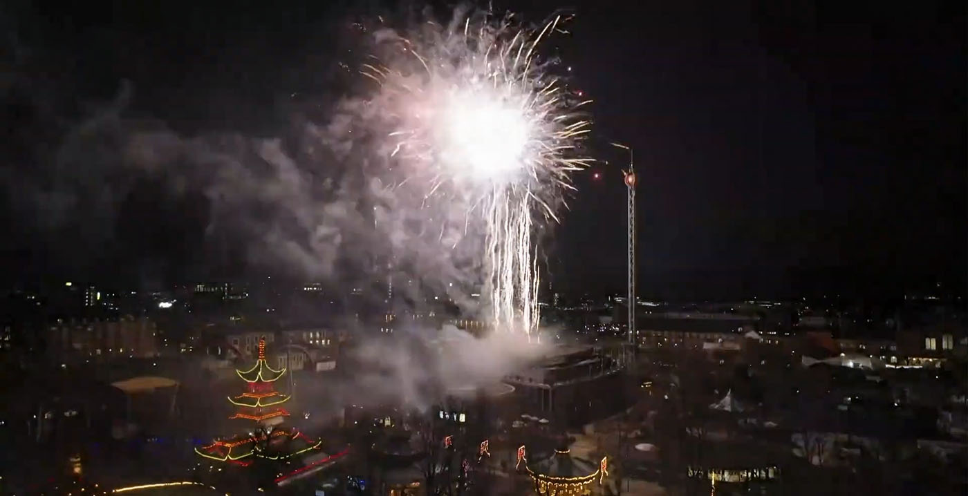 Deens pretpark viert troonswisseling met grootste vuurwerkshow uit de geschiedenis