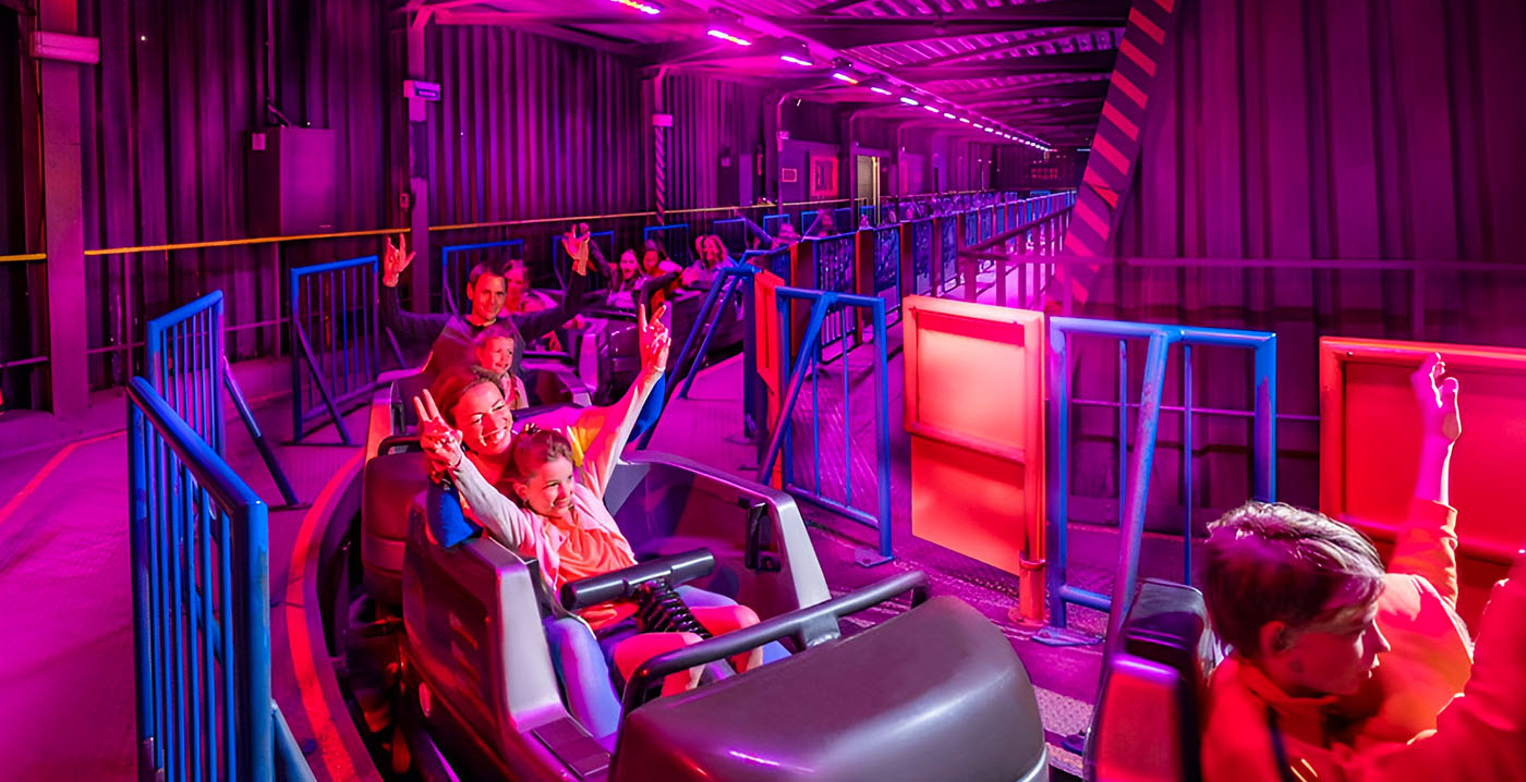 Bobbejaanland vernieuwt klassieke achtbaan Revolution voor 1 miljoen euro