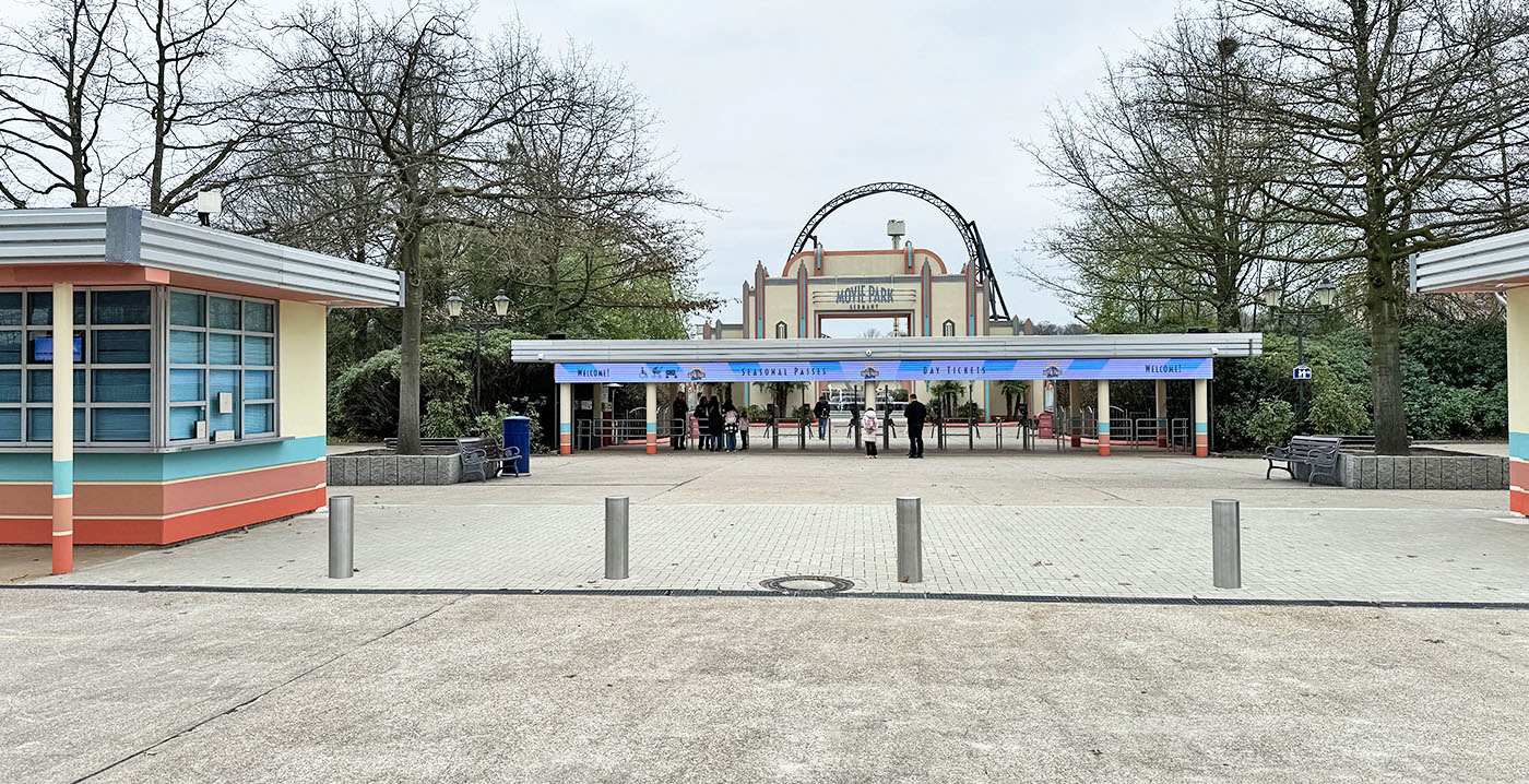 Movie Park Germany past ingang aan: kassa's verwijderd