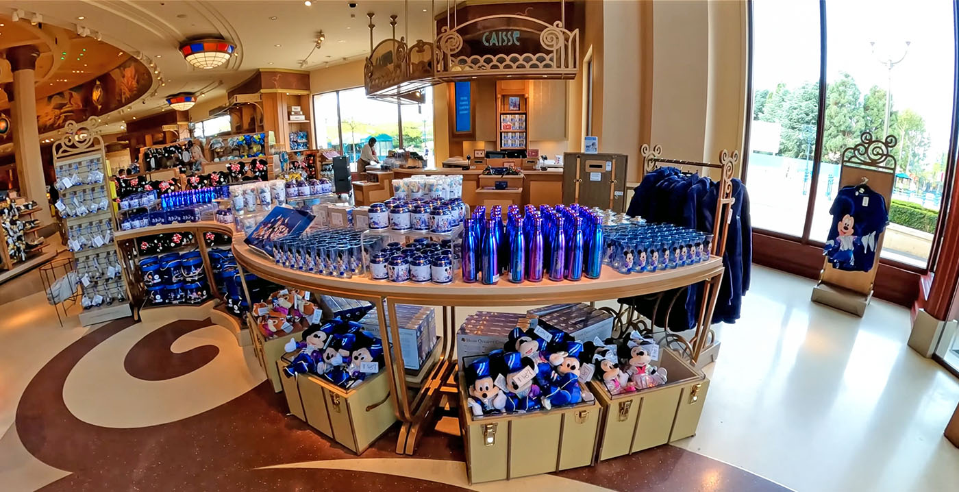 Drie vrouwen stelen voor 2000 euro aan pins in Disneyland Paris