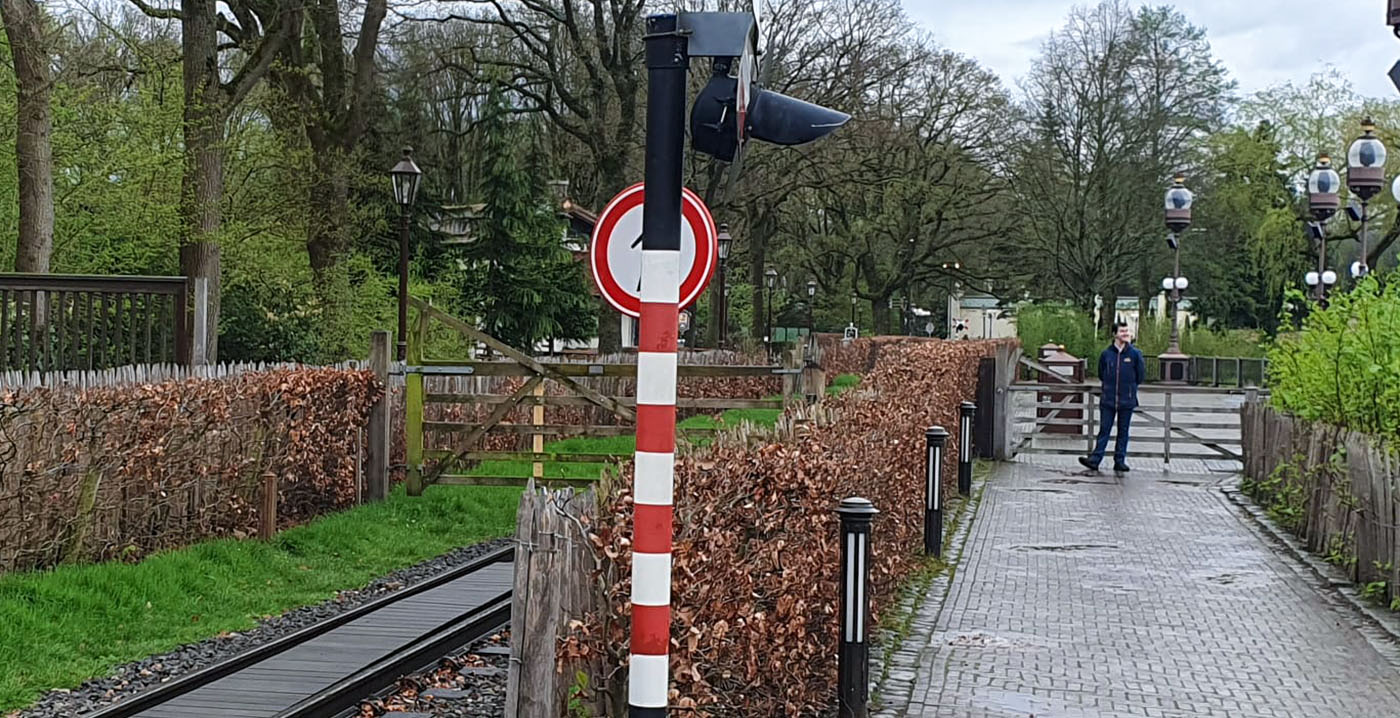 Efteling neemt maatregelen om hekklimmers tegen te gaan
