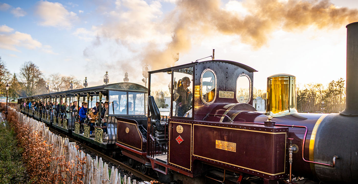 Stoomtrein Efteling wordt na 55 jaar elektrisch: locomotieven omgebouwd