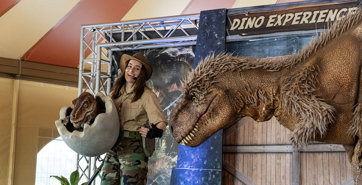 Dino's op bezoek in Brabants pretpark BillyBird
