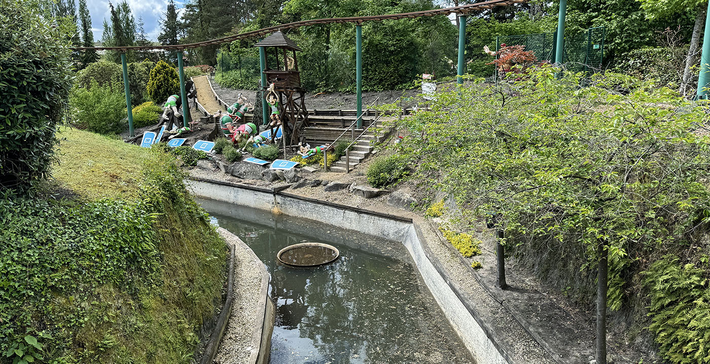 Parc Astérix houdt boottocht al weken gesloten