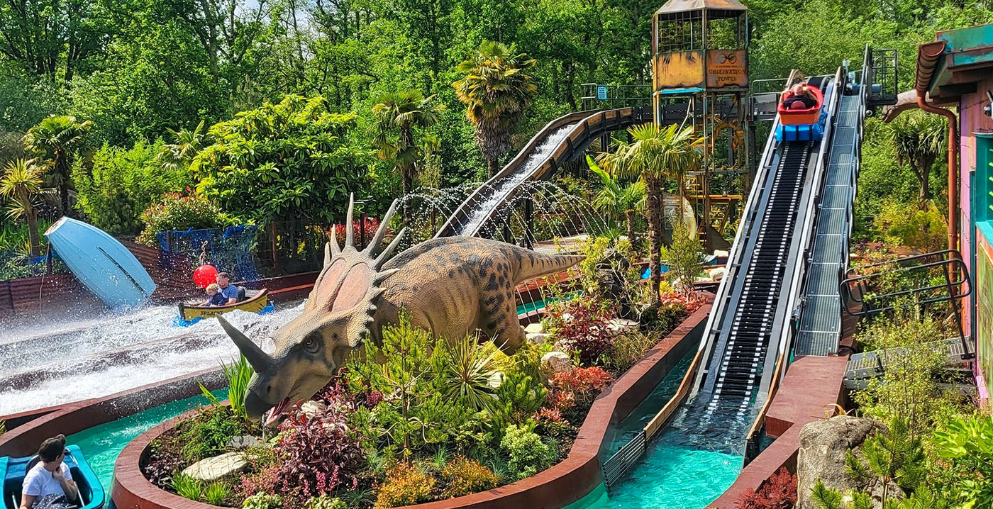 Engelse pretpark opent waterattractie met dino's: Splash Lagoon