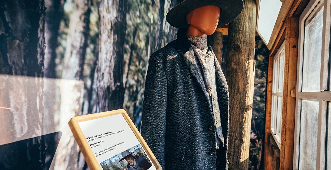 Movie Park Germany toont originele kostuums van wildwestfilm Kevin Costner