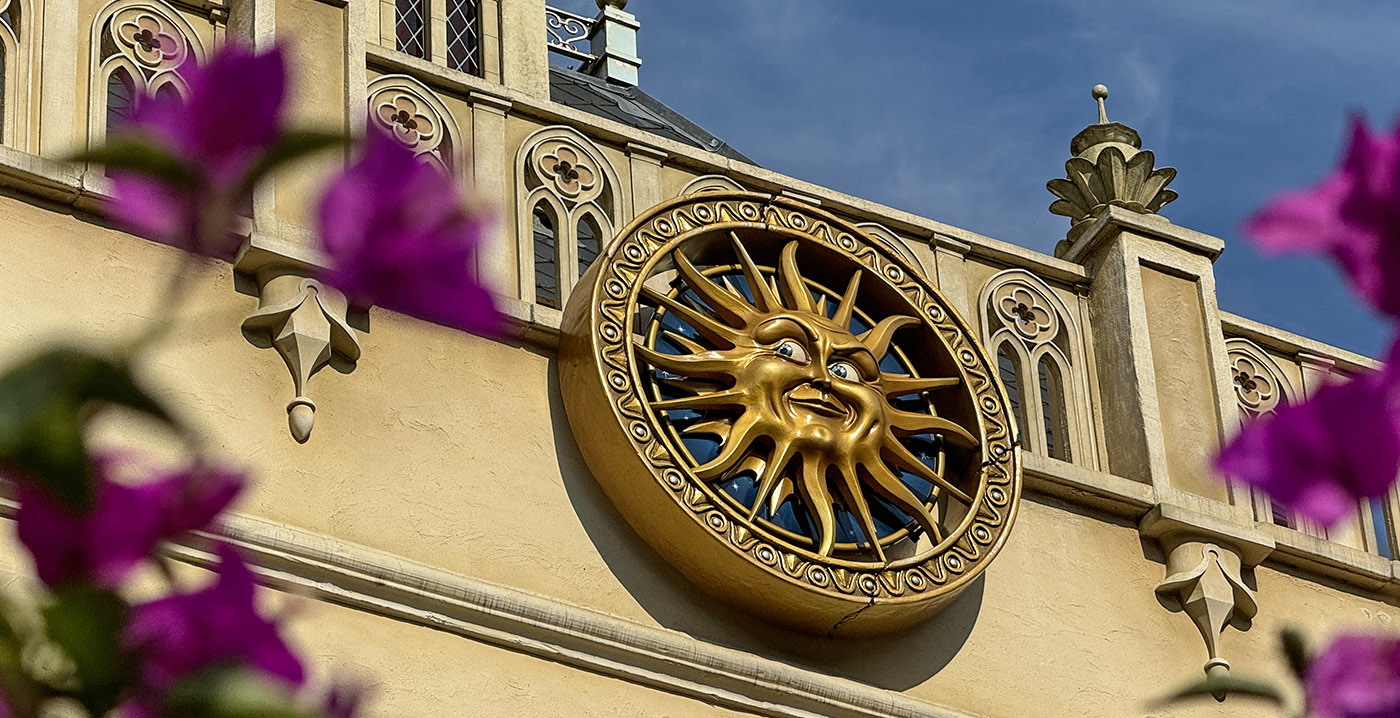 Zomer in de Efteling: draaiende zon toegevoegd aan Symbolica-paleis