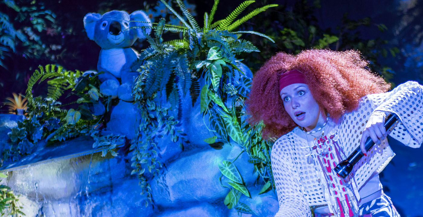 Foto's: familieshow met nieuwe personages in Ouwehands Dierenpark