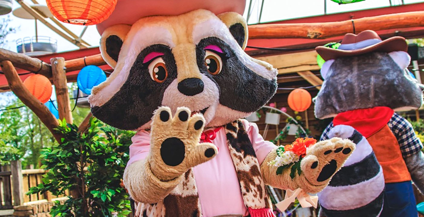 Attractiepark Slagharen zet negentien showliedjes online
