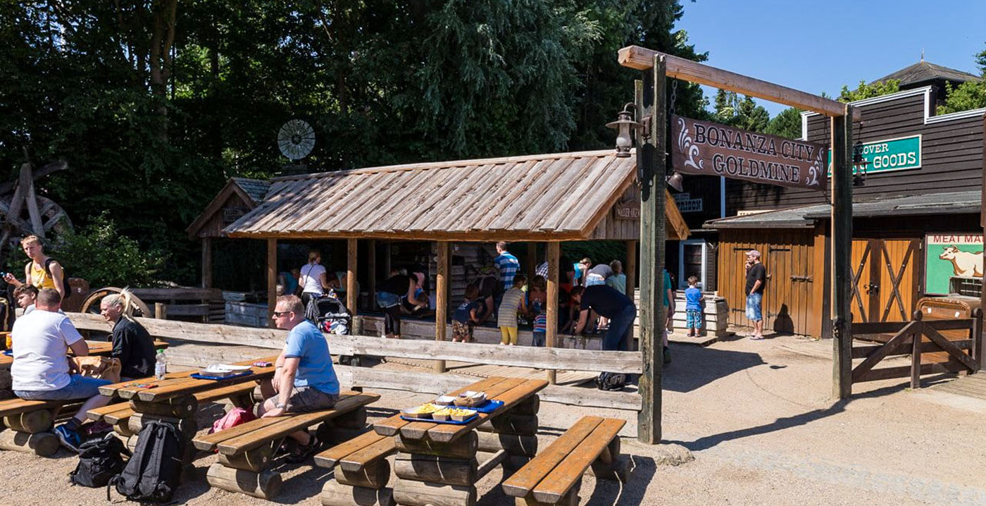 Bizarre review over Duits attractiepark gaat viral: 'Helaas is mijn dochter overleden, toch drie sterren'