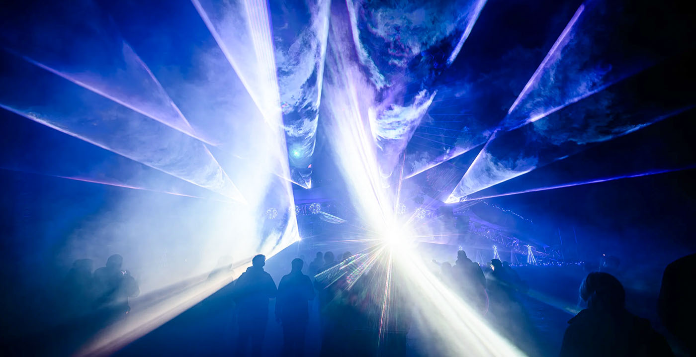 Bright Nights in Walibi Holland dit jaar met schaatsbaan, vuurwerk, nieuwe shows en meer attracties